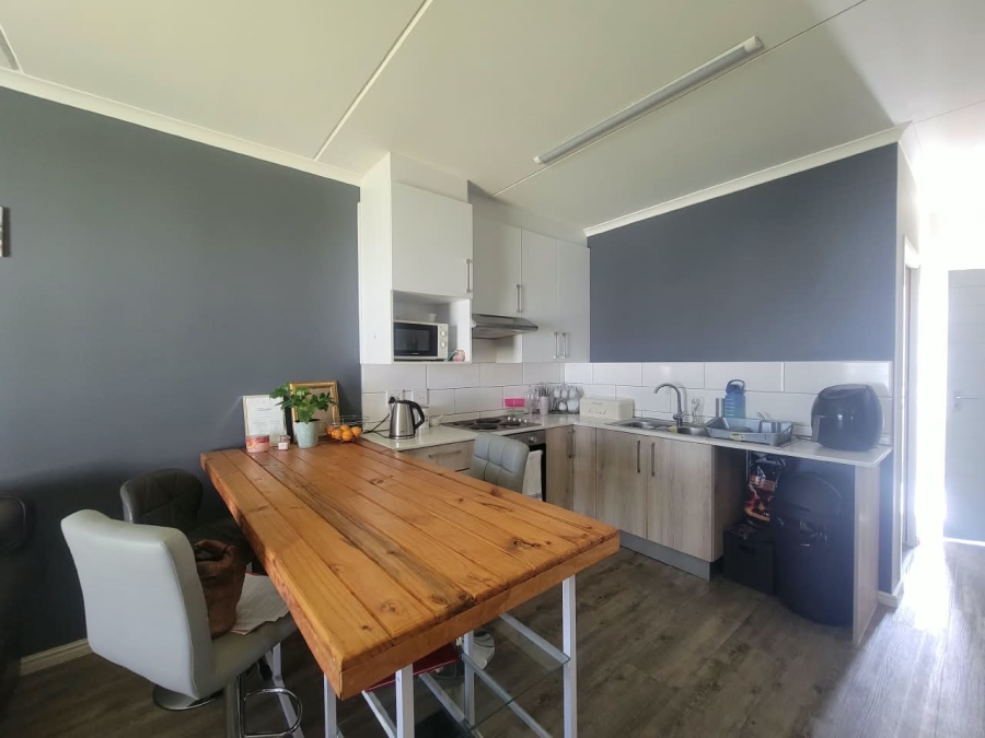 To Let 2 Bedroom Property for Rent in Aberdeen Eastern Cape